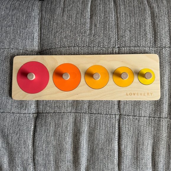 Lovevery Wooden Circle Puzzle for Kids - Picture 3 of 4